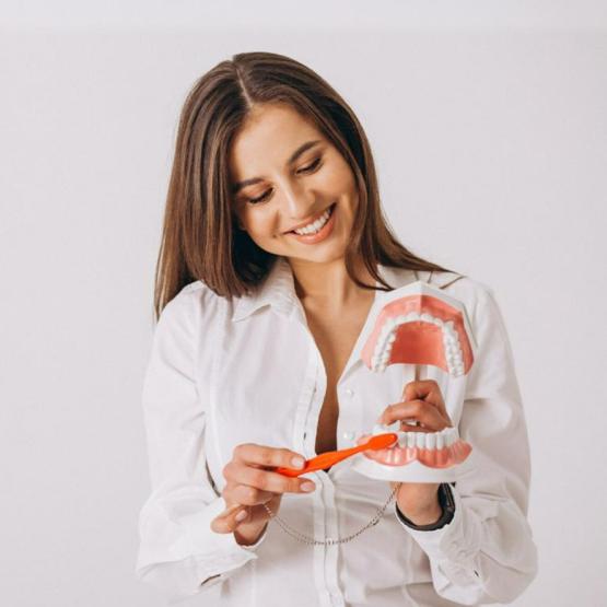 Saignement des gencives : causes, traitements et prévention pour des dents en bonne santé