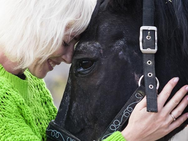 Zoothérapie ou médiation animale.jpg